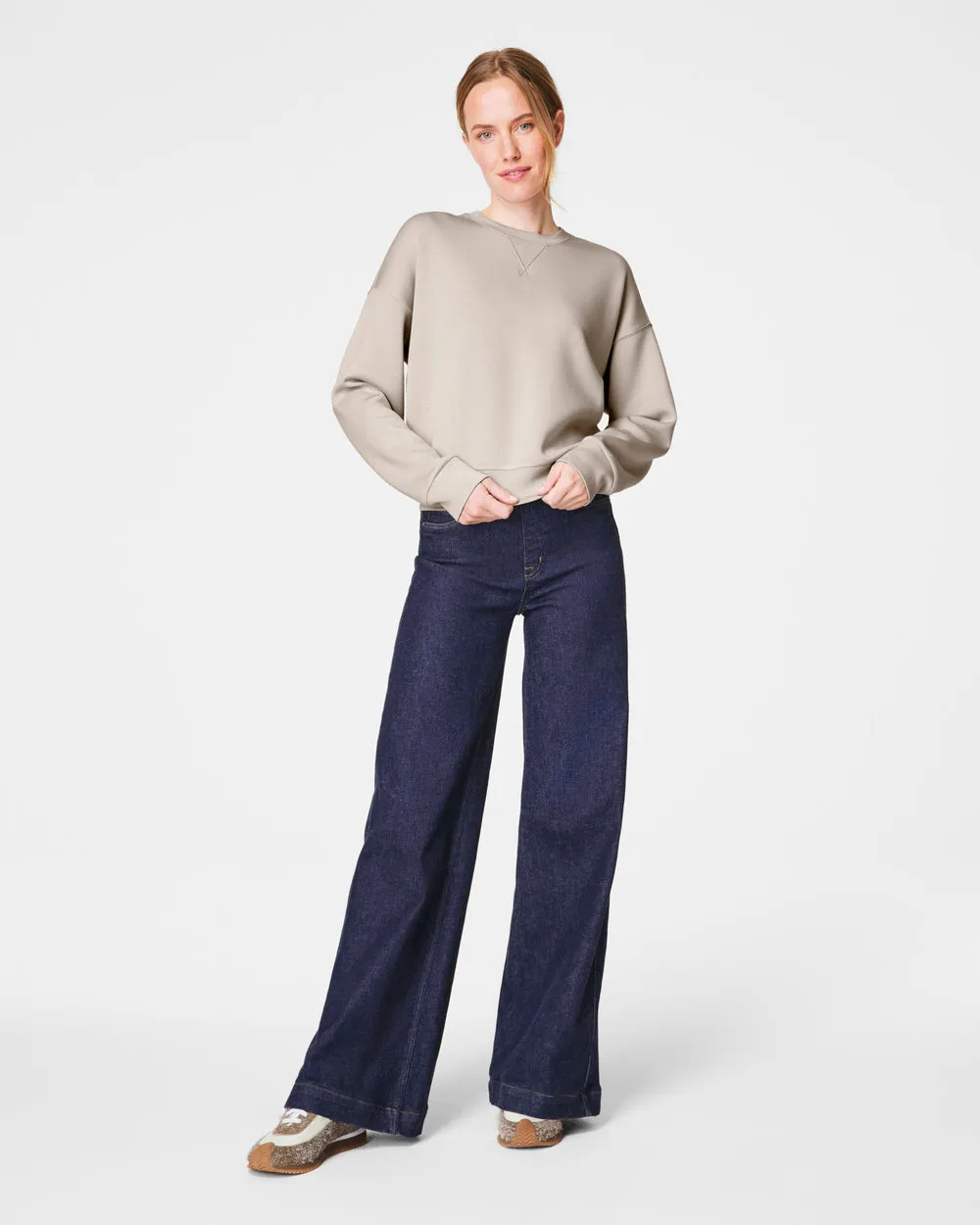 Airessentials Crewneck
