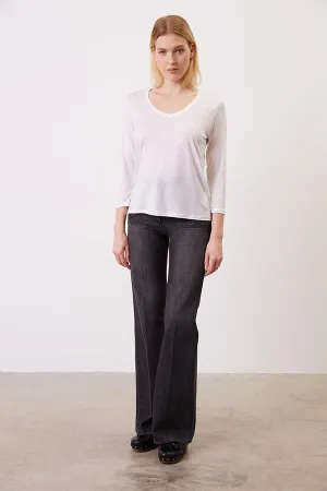 ALICE SOFT V-NECK T-SHIRT