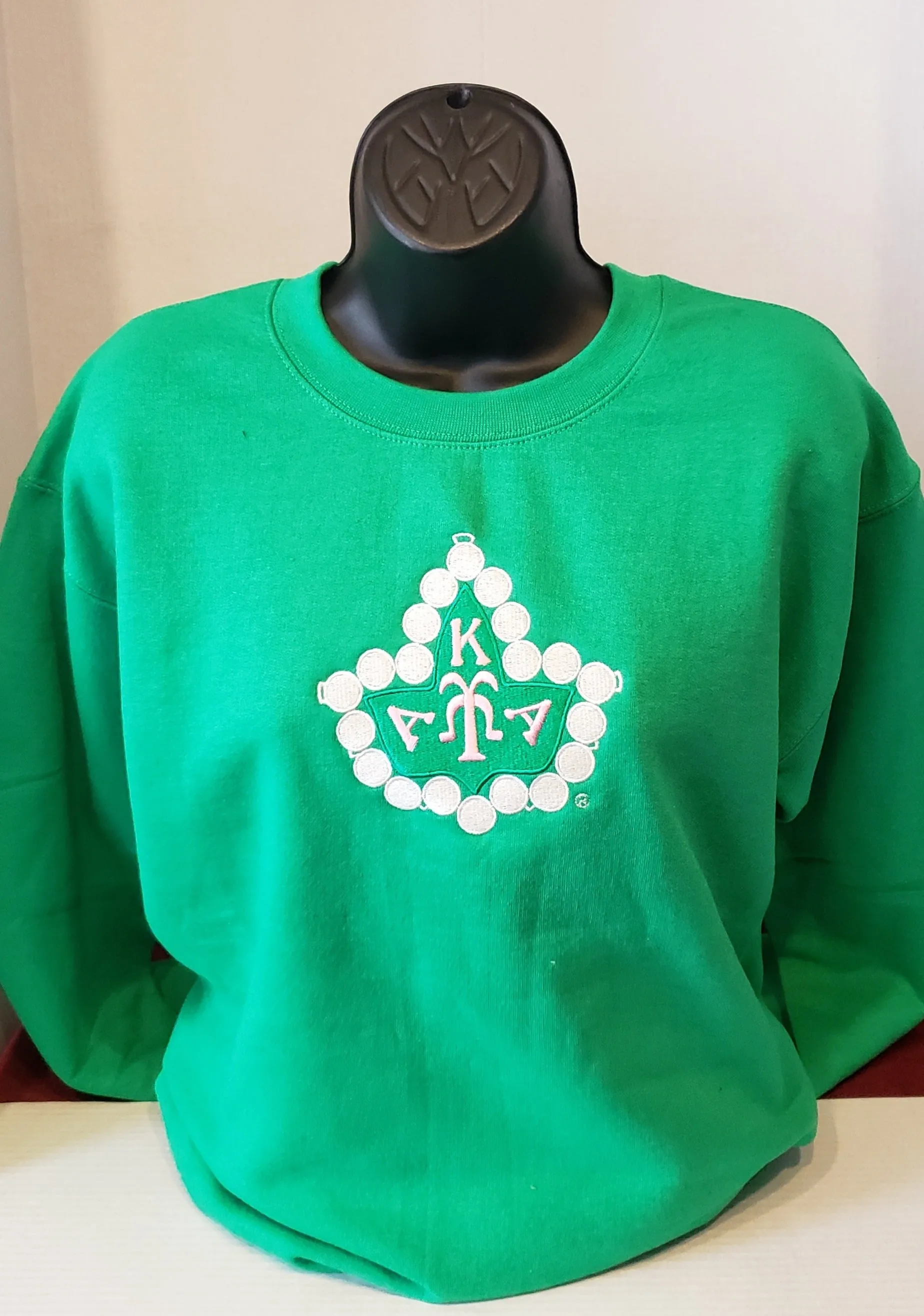 ALPHA KAPPA ALPHA IVY CREWNECK SWEATSHIRT( Green IVY)