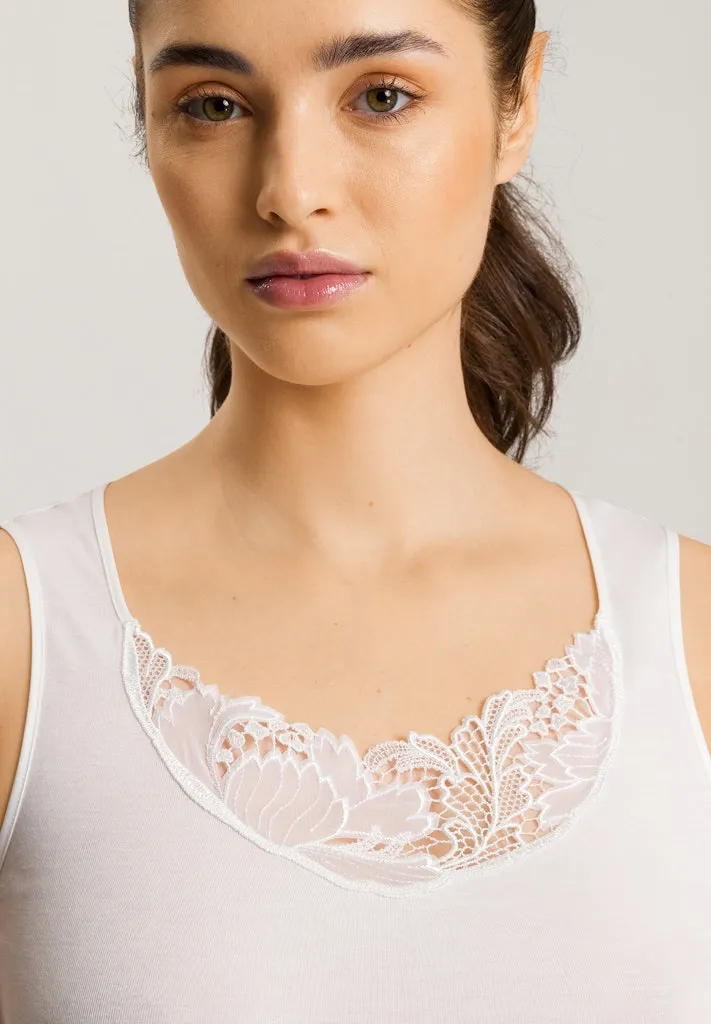 Anne - Sleeveless Top