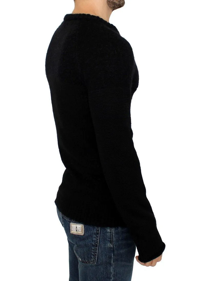Black knitted wool V-neck sweater