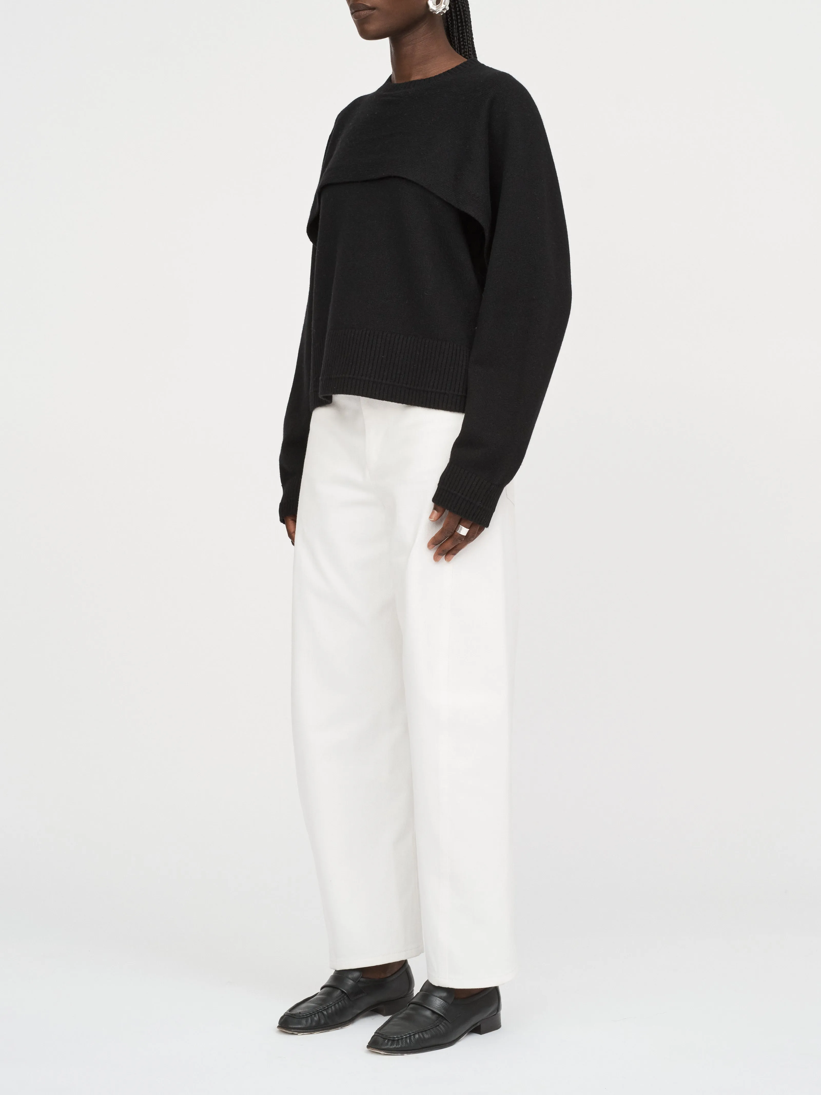 Cape Crew in Black