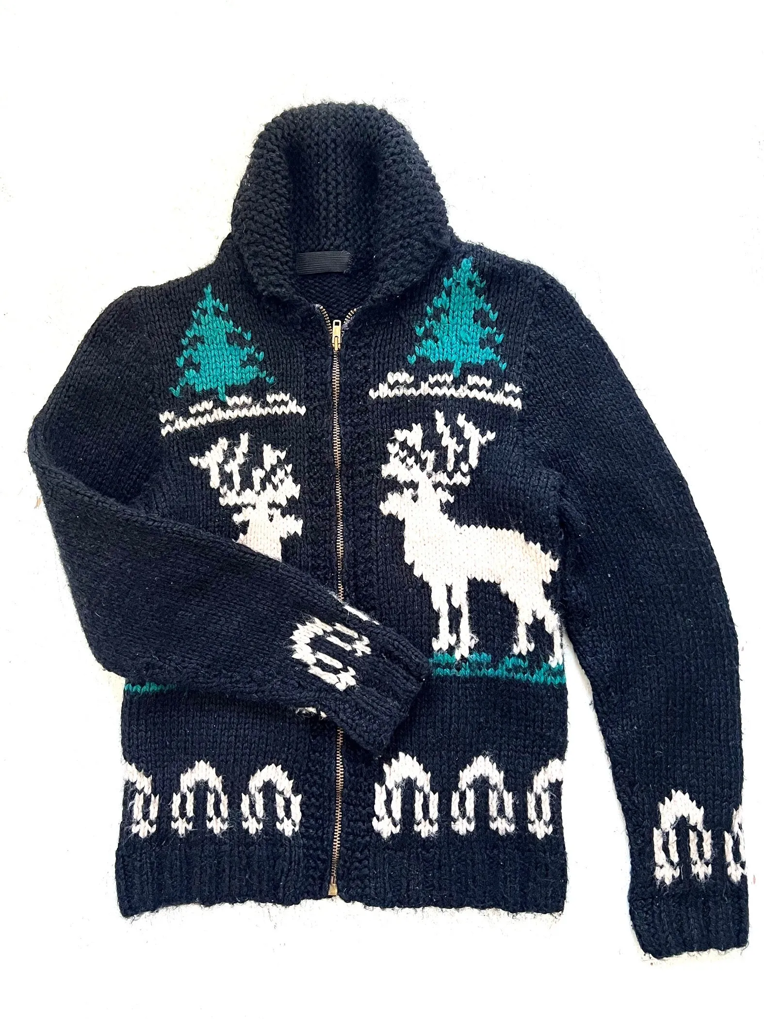 Classic Cowichan Wool Cardigan - Black Caribou