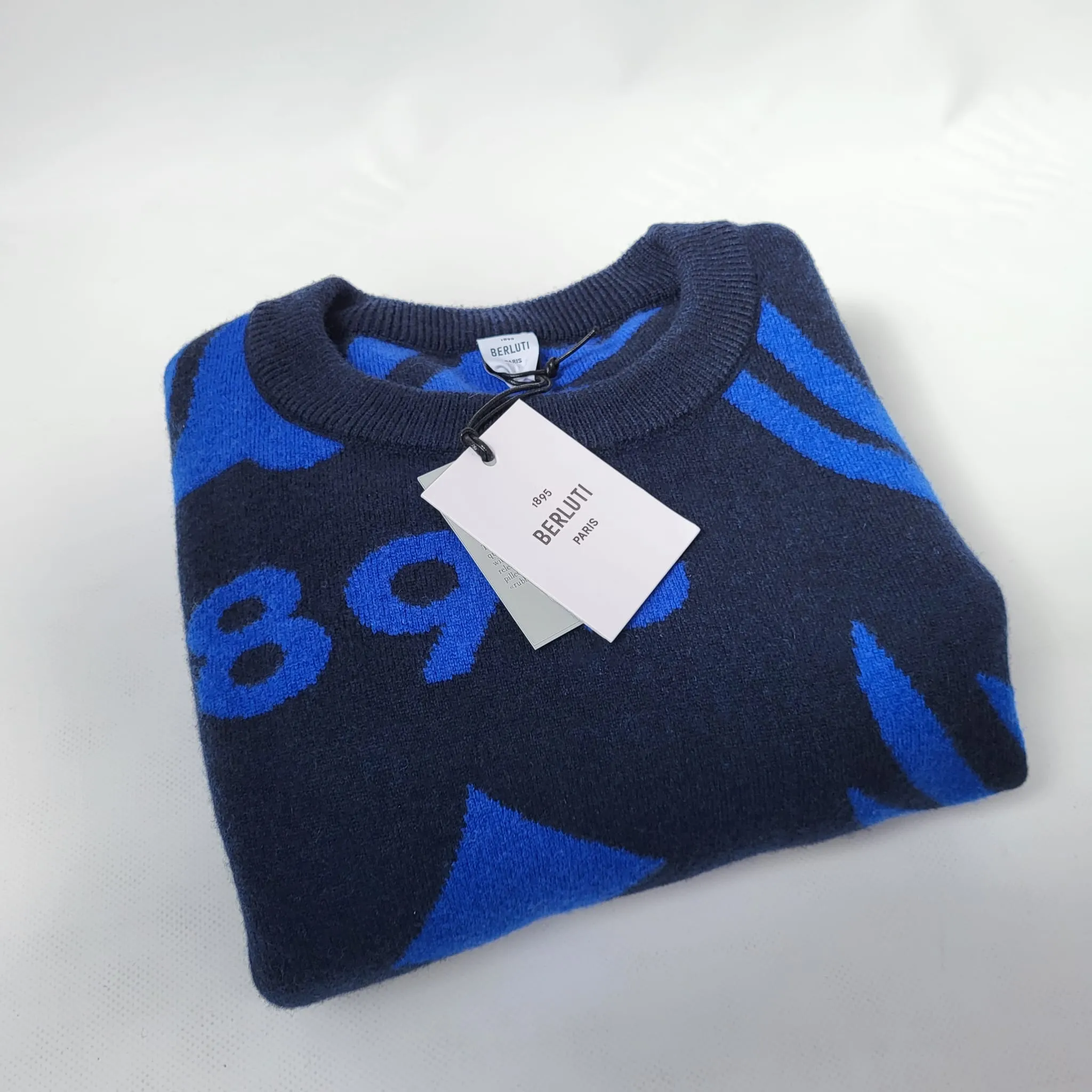 Crest Jacquard Sweater