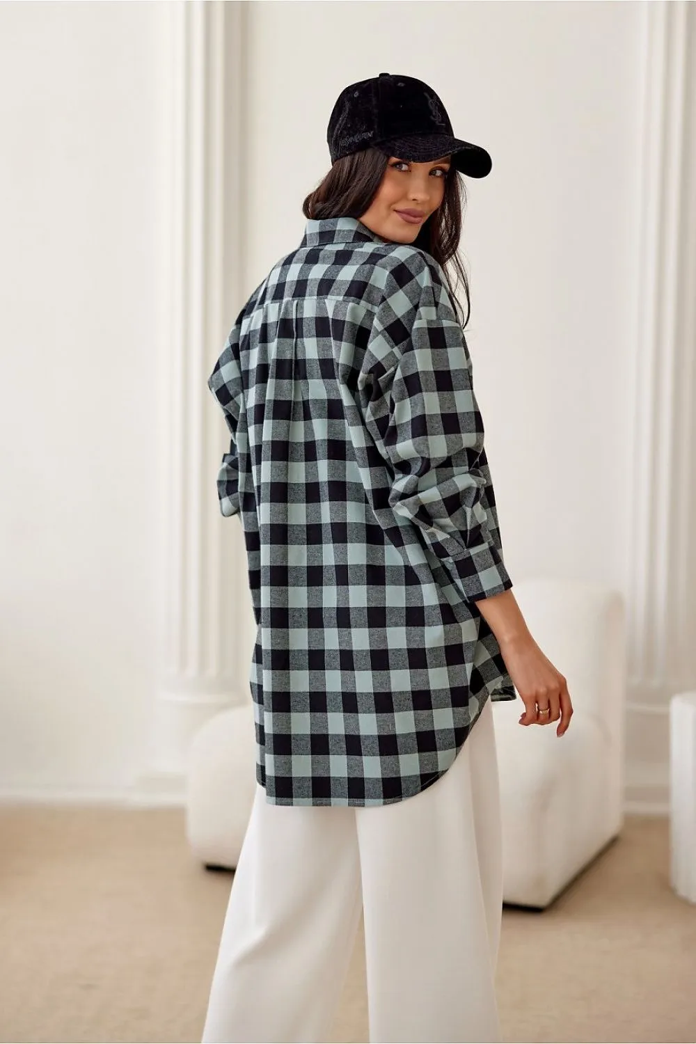 Elegant Flannel Shirt with Elongated Back
