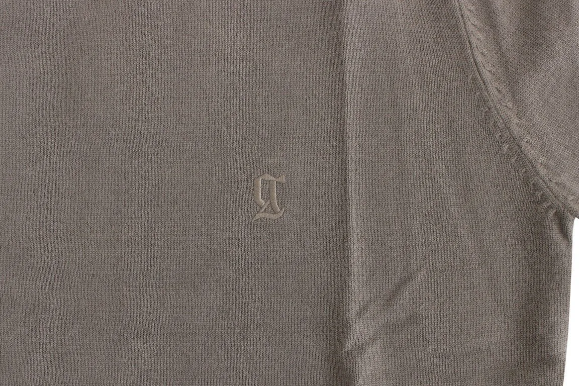 Gray knitted wool sweater
