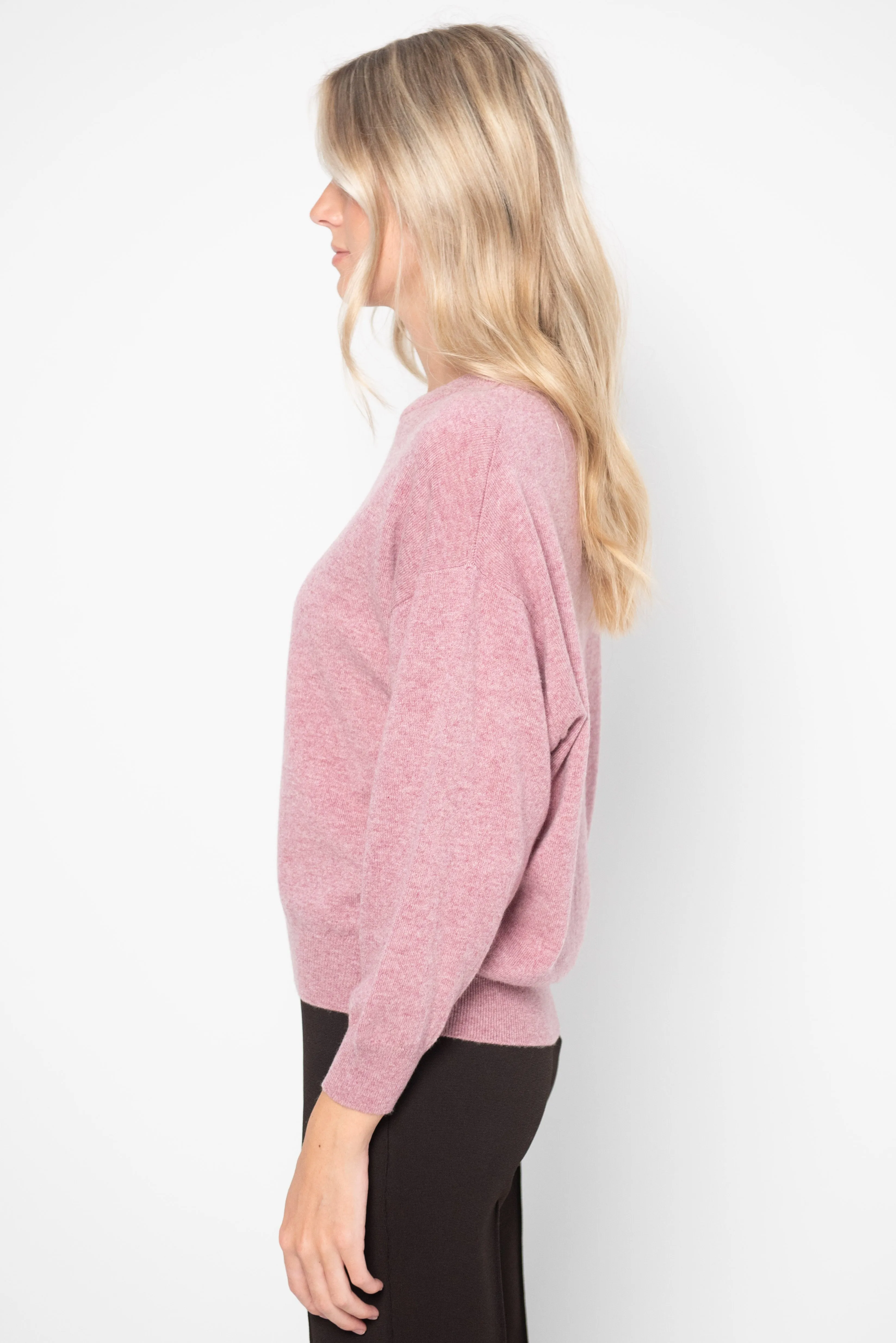 Iris Crew, Plum