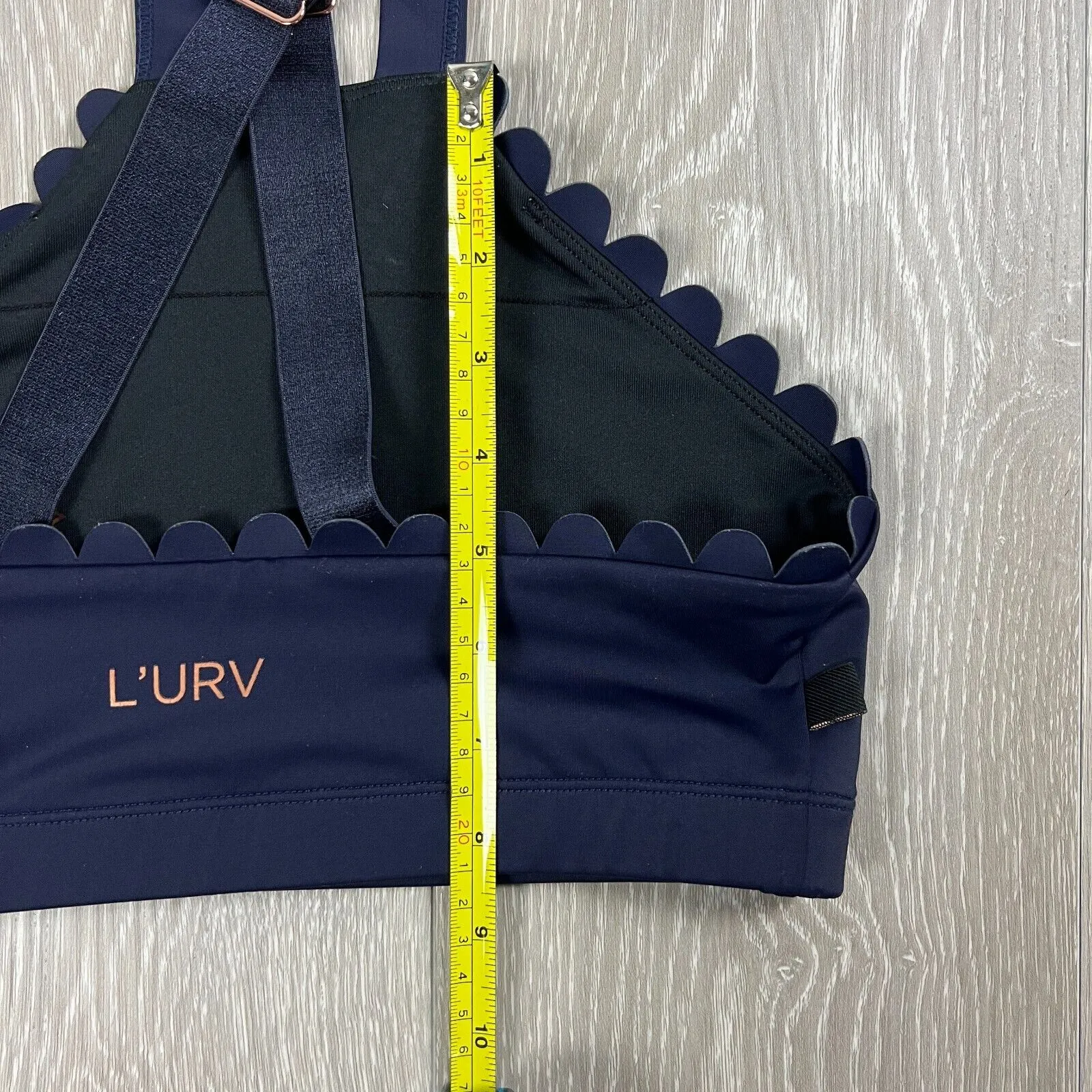 'L'URV' Women’s Navy Cross Strap Sports Bra Size Small