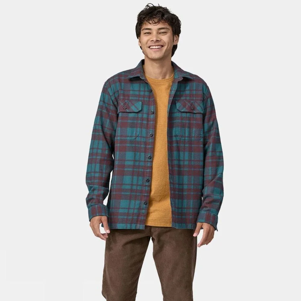 Patagonia Long Sleeved Organic Cotton Fjord Flannel Shirt