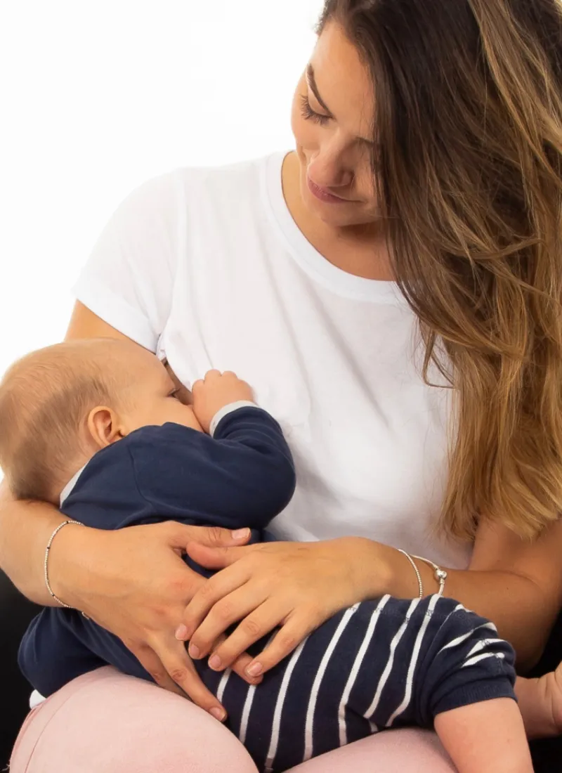 PLAIN WHITE Breastfeeding T-Shirt with Zips (Organic Cotton)