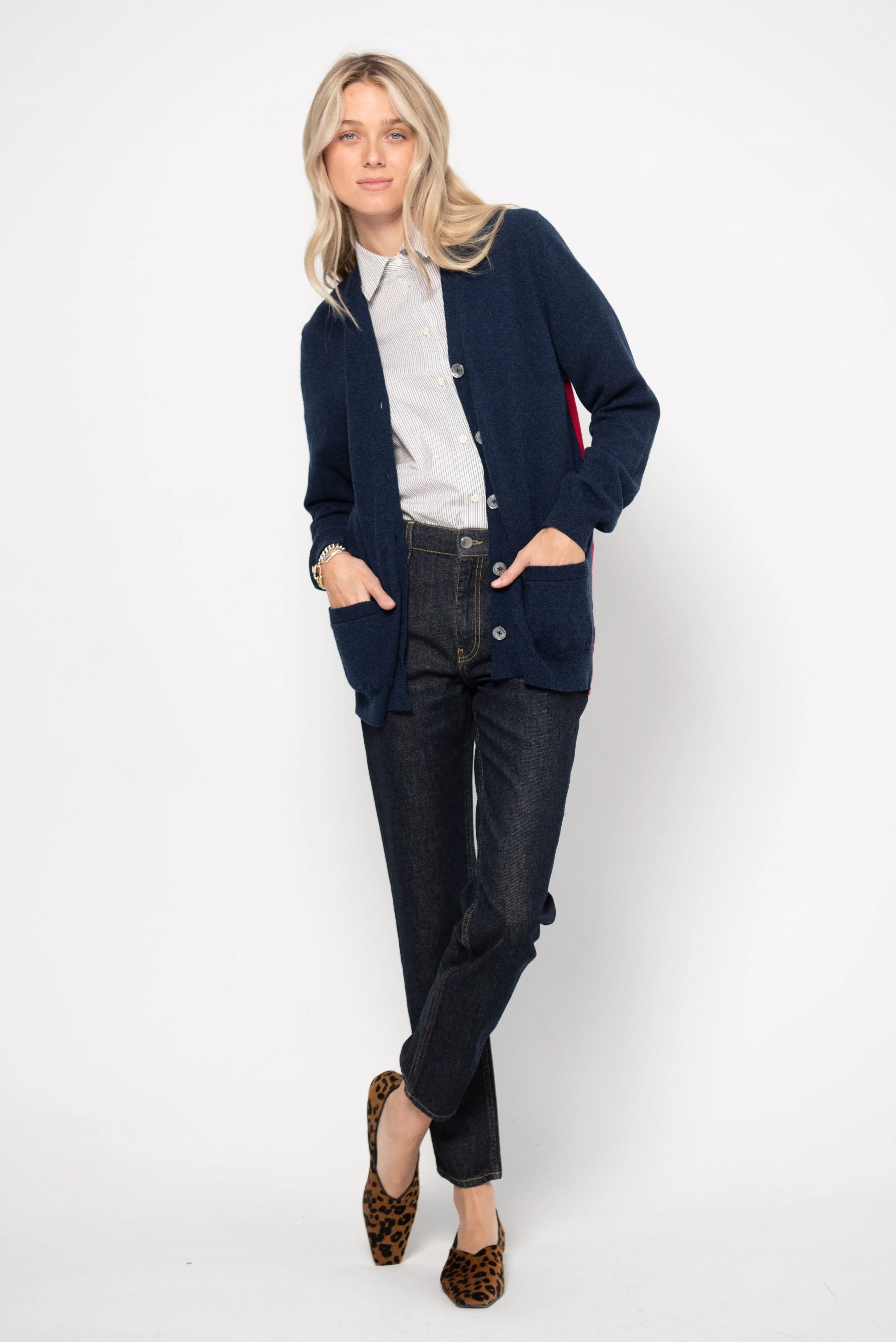 Primavera Cardigan, Cosmos