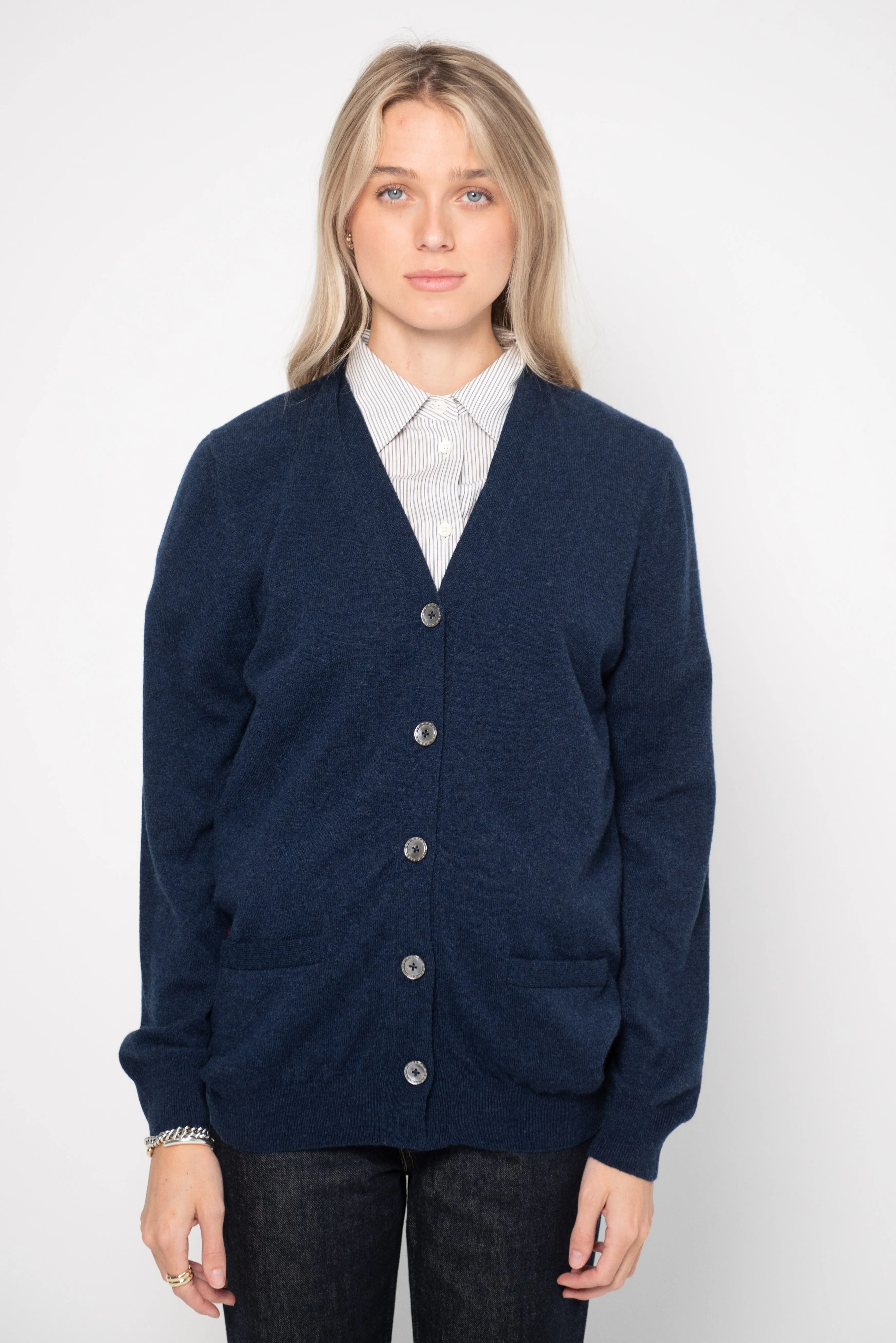 Primavera Cardigan, Cosmos