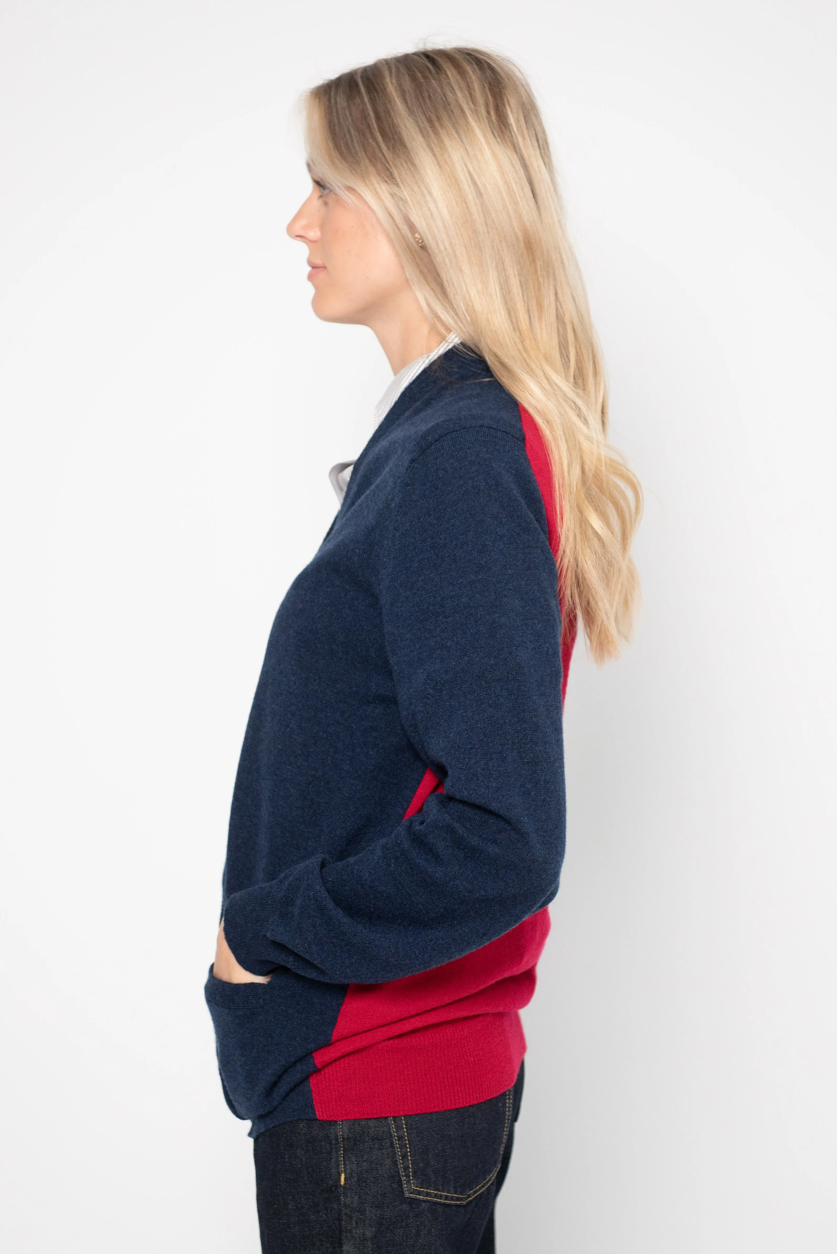Primavera Cardigan, Cosmos