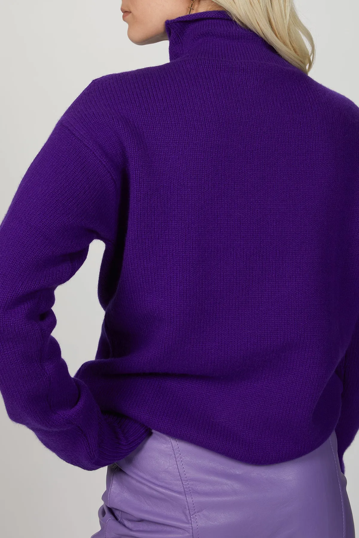 PURE CASHMERE SWEATER