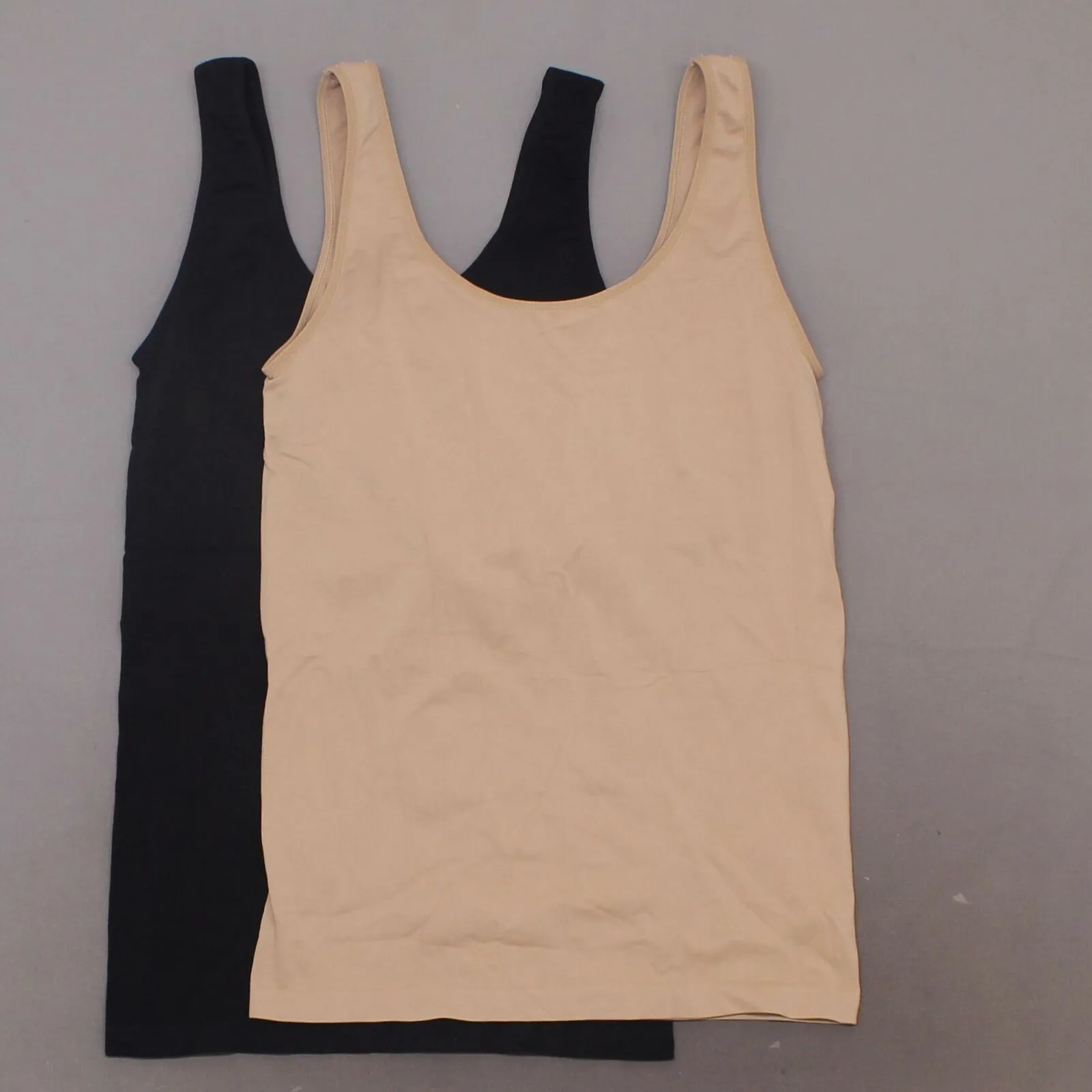 Rhonda Shear Plus Size 2 Pack Seamless Tank Tops With Shelf Bra