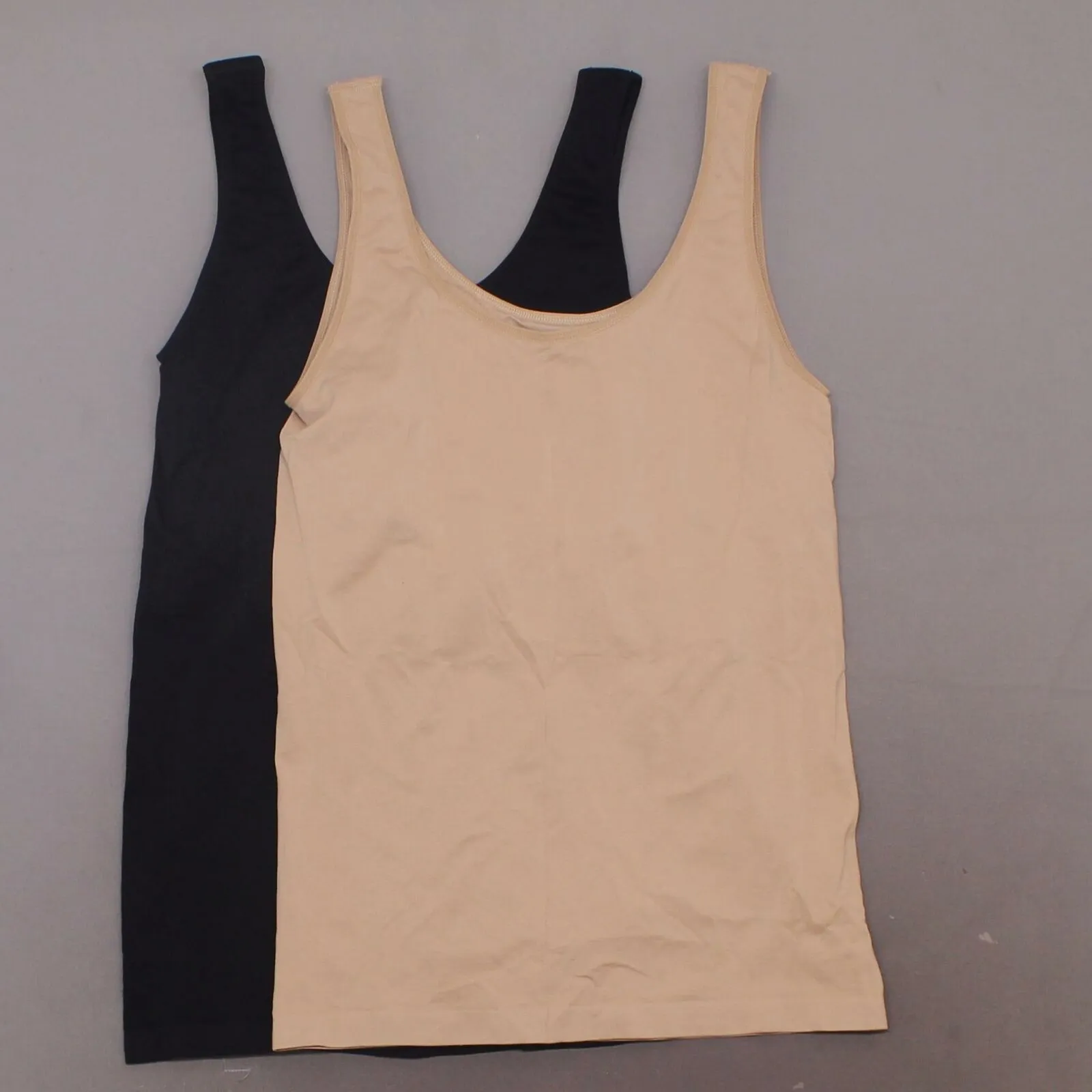 Rhonda Shear Plus Size 2 Pack Seamless Tank Tops With Shelf Bra