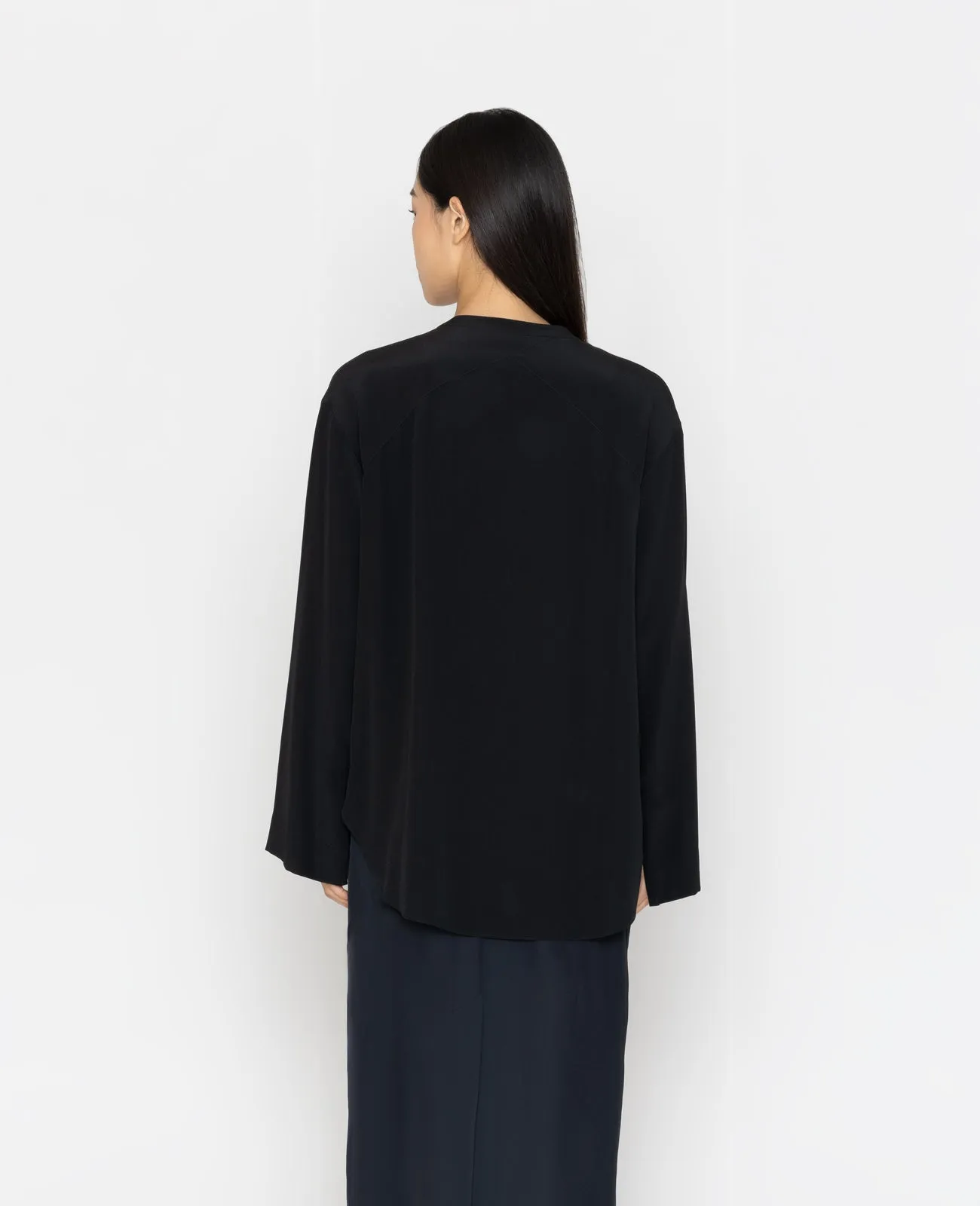 Silk Band Collar Shirt