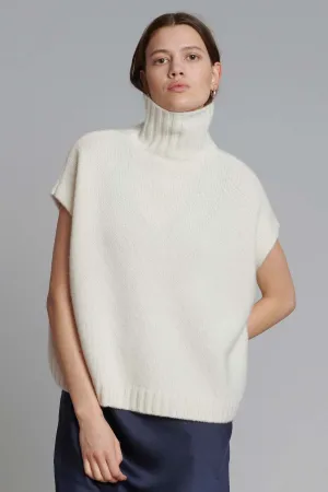 T Neck Gilet in Off White
