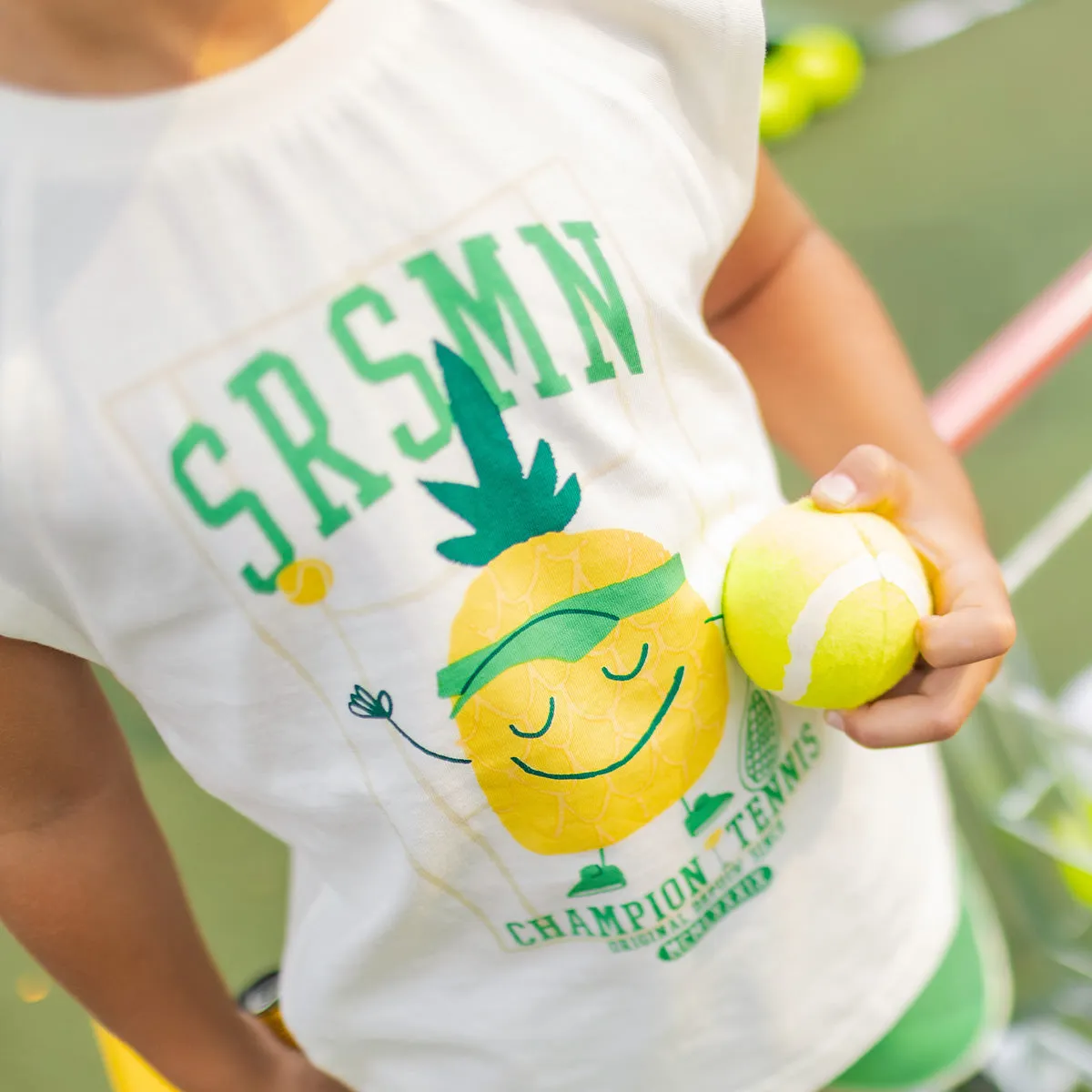 T-shirt sans manches crème avec illustration, enfant || Cream sleeveless T-shirt with illustration, child
