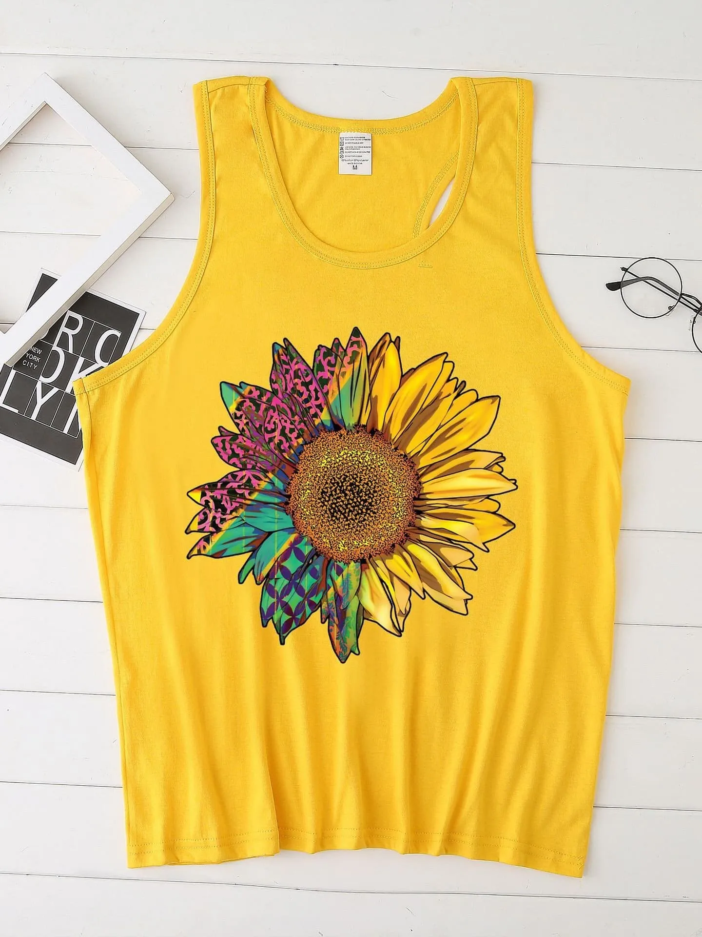 Themeisles Popular Flower Print Loose Tank Top