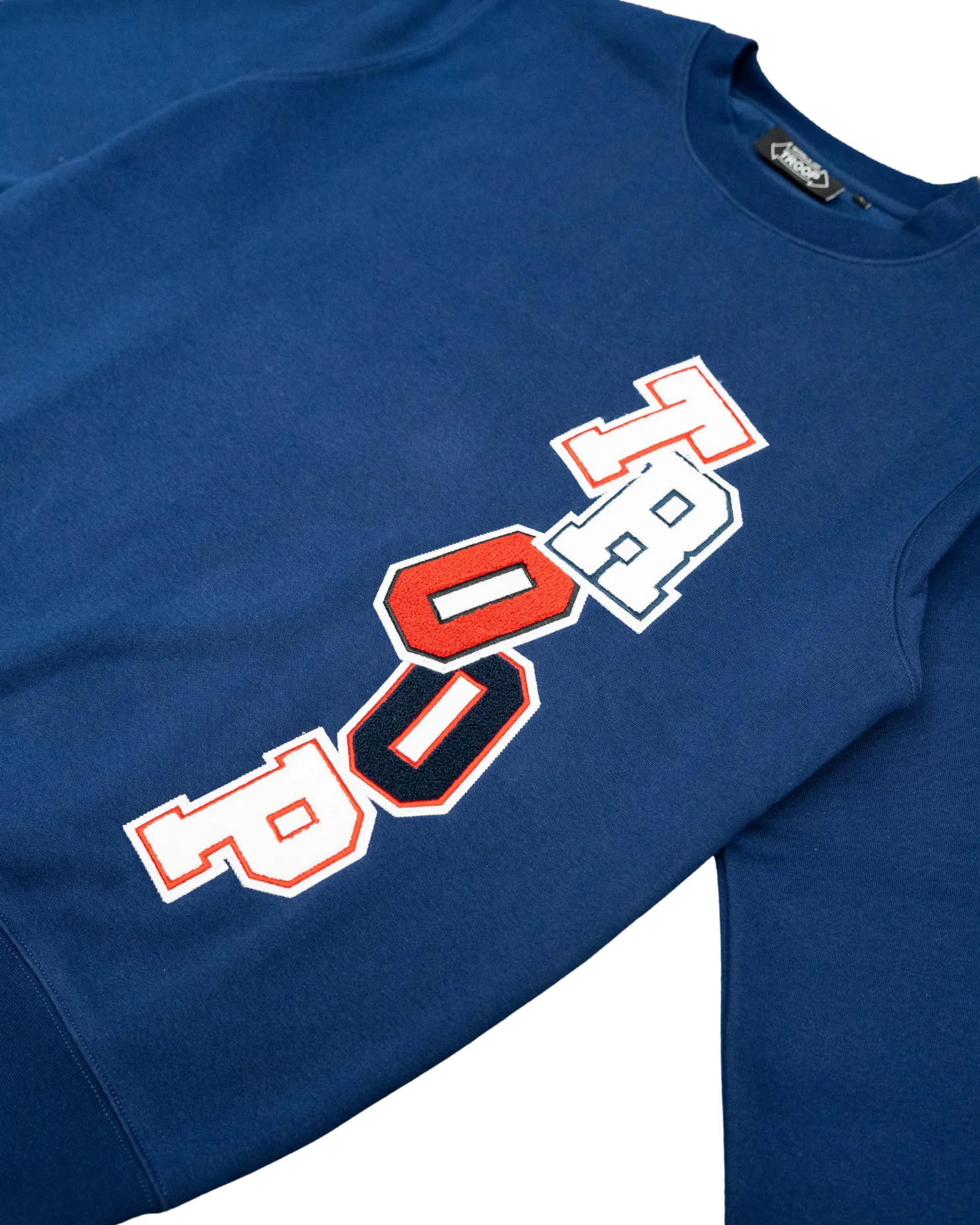 TROOP Lawrence Crewneck Navy