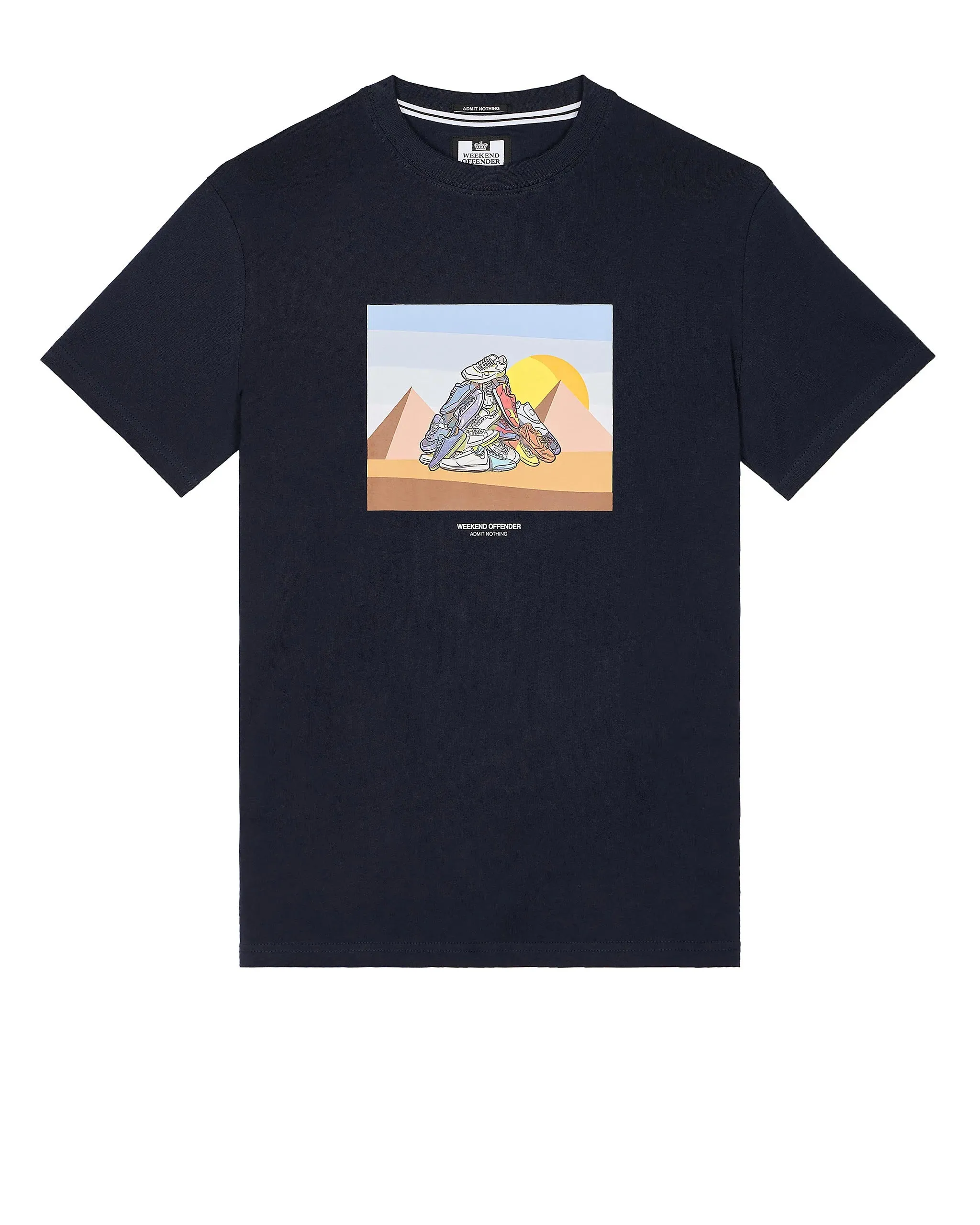 Weekend Offender Geeza Graphic T-Shirt in Navy