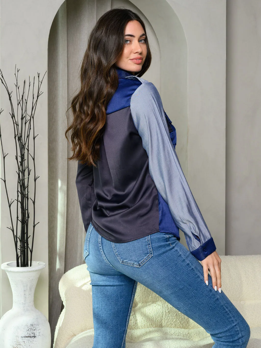 WOMEN'S LONG SLEEVE BUTTON UP FRONT POCKETS COLORBLOCK TOP