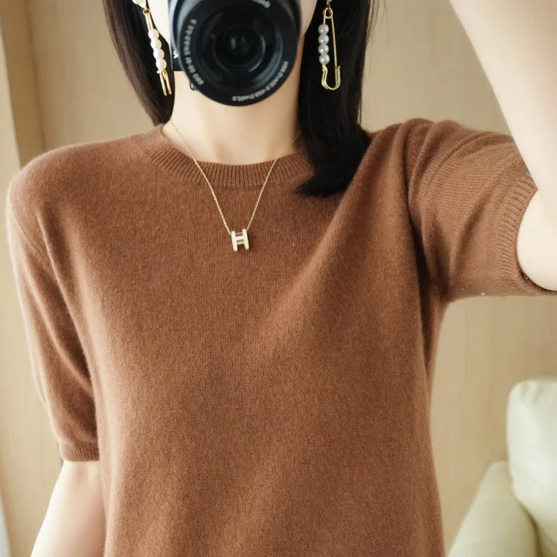Women's O-Neck Cashmere Sweater Short-Sleeved Chic Sweater
