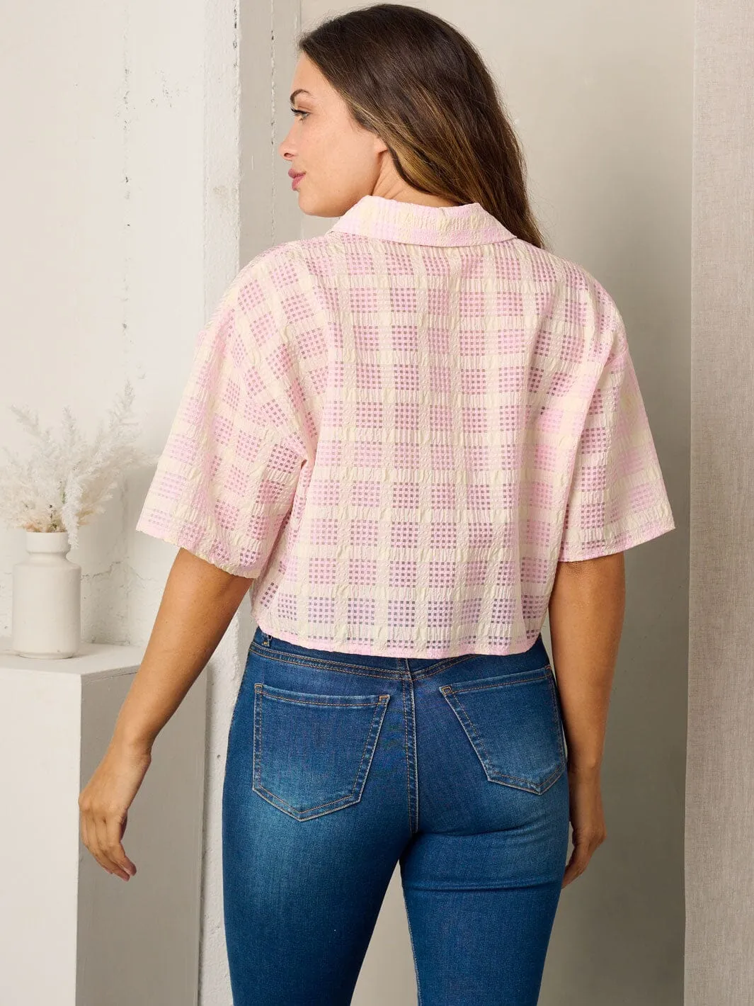 WOMEN'S SHORT SLEEVE BUTTON UP CHECKERS PRINT TOP